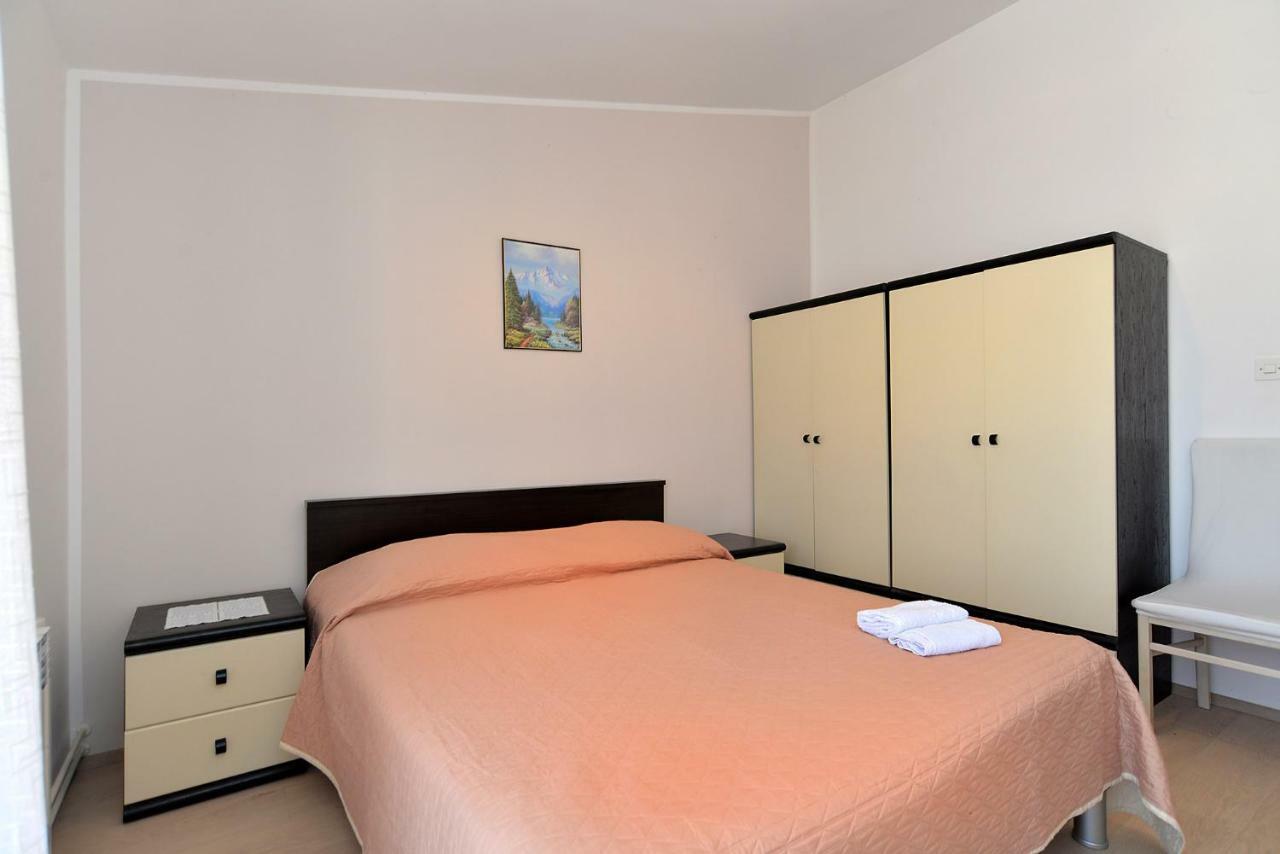 Apartment Gracijela 827 メドゥリン エクステリア 写真