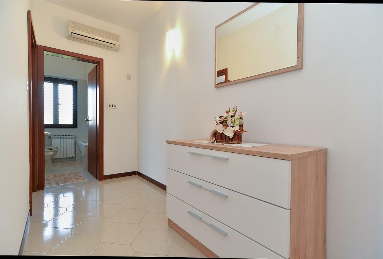 Apartment Gracijela 827 メドゥリン エクステリア 写真